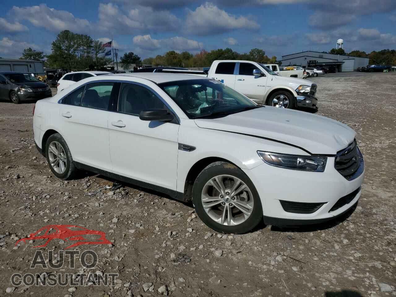FORD TAURUS 2017 - 1FAHP2D87HG112295