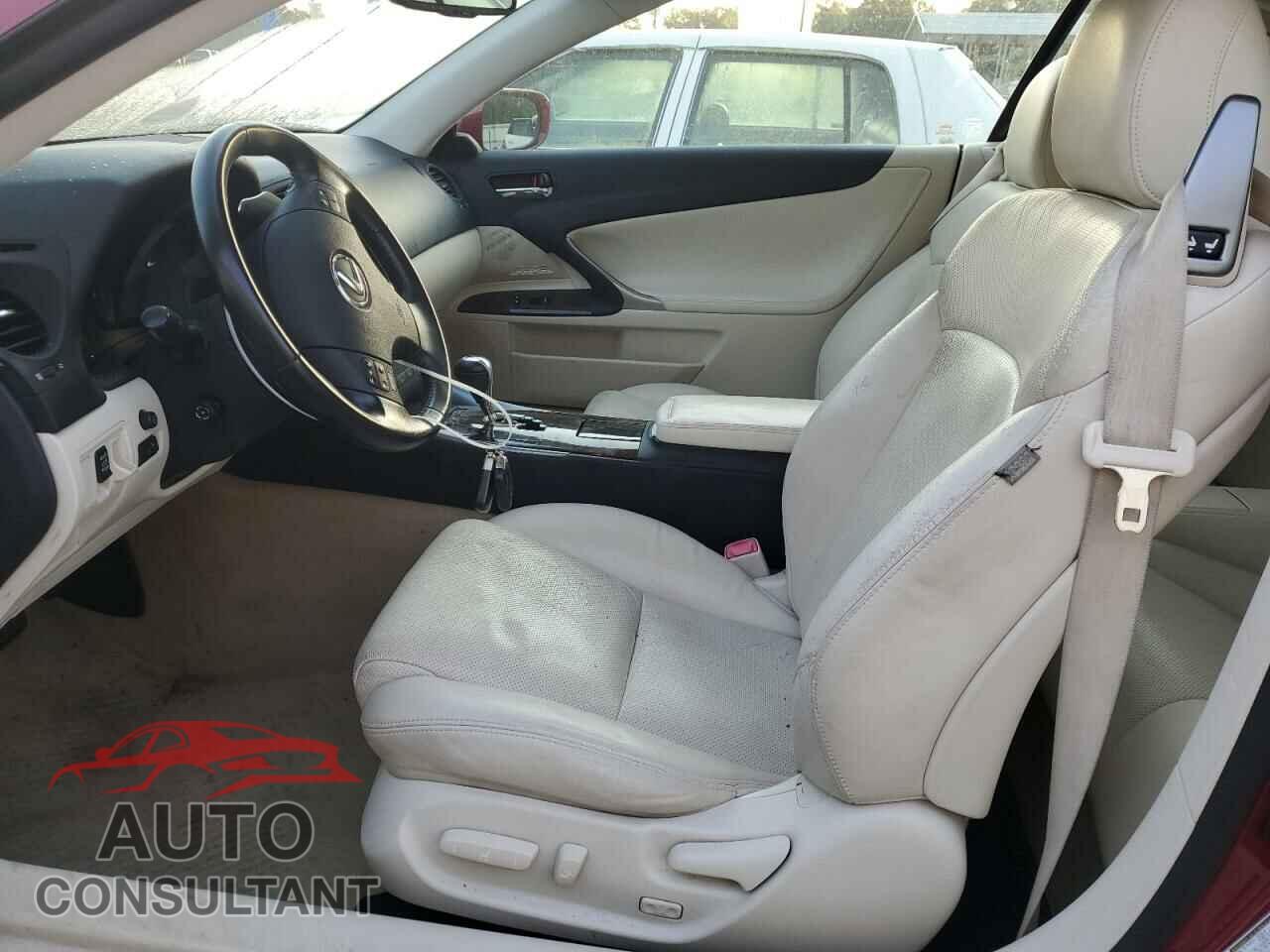 LEXUS IS 2010 - JTHFE2C28A2500206