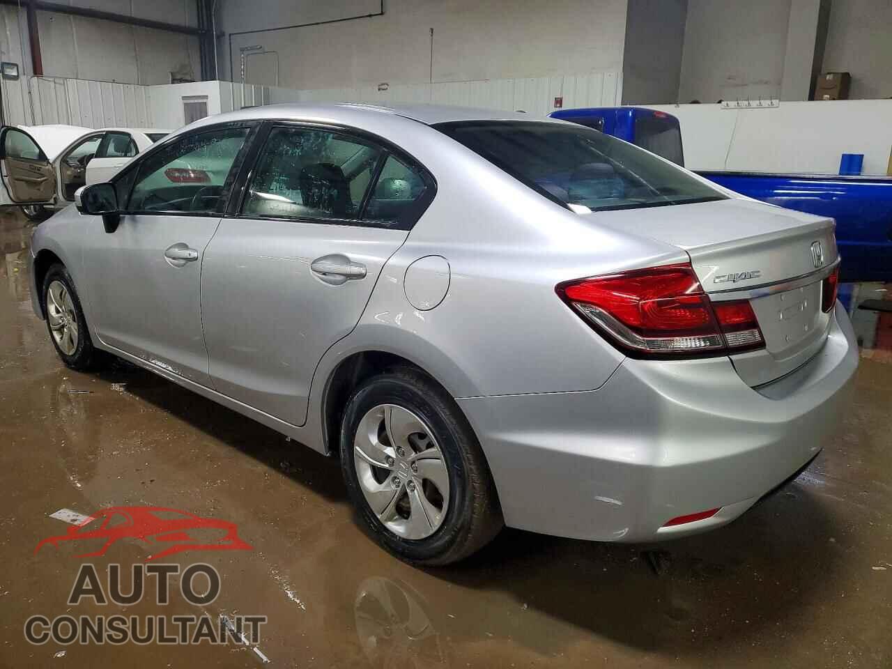HONDA CIVIC 2015 - 19XFB2F5XFE045398