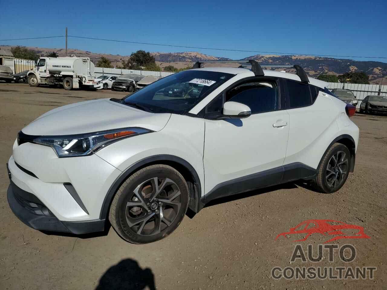 TOYOTA C-HR 2018 - NMTKHMBX7JR017071