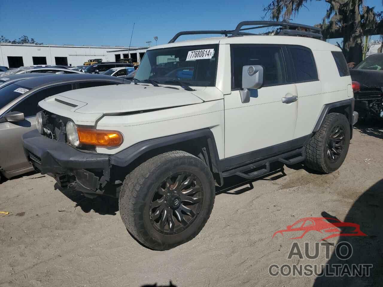 TOYOTA FJ CRUISER 2012 - JTEZU4BF7CK012686