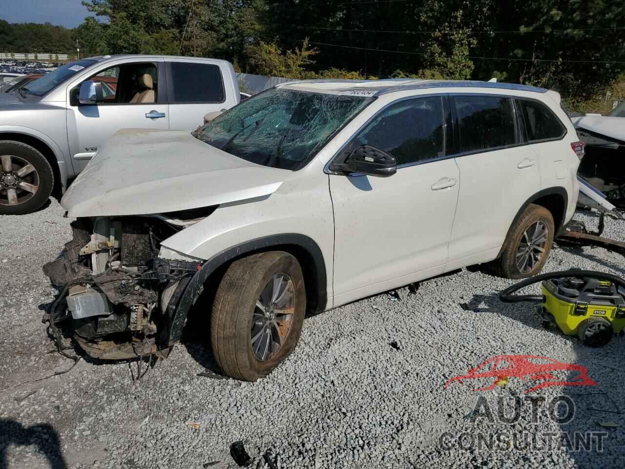 TOYOTA HIGHLANDER 2017 - 5TDKZRFH2HS522878