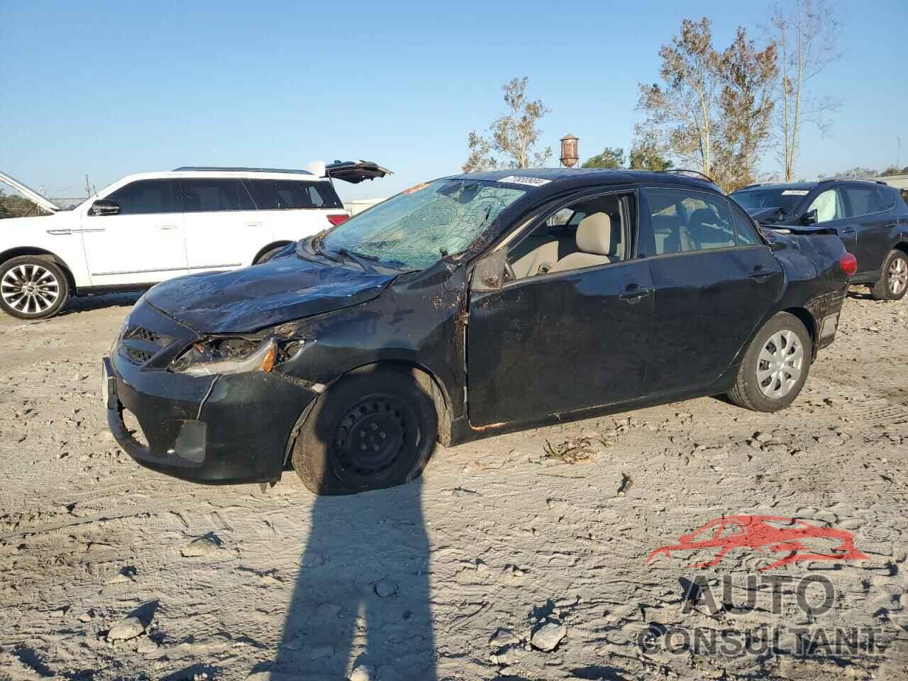 TOYOTA COROLLA 2013 - 2T1BU4EE1DC069039