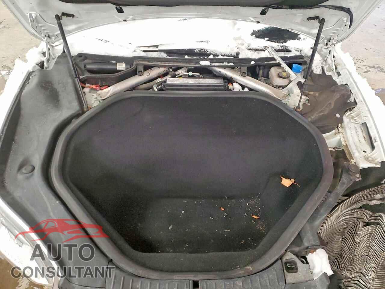 TESLA MODEL S 2015 - 5YJSA1E21FF109390