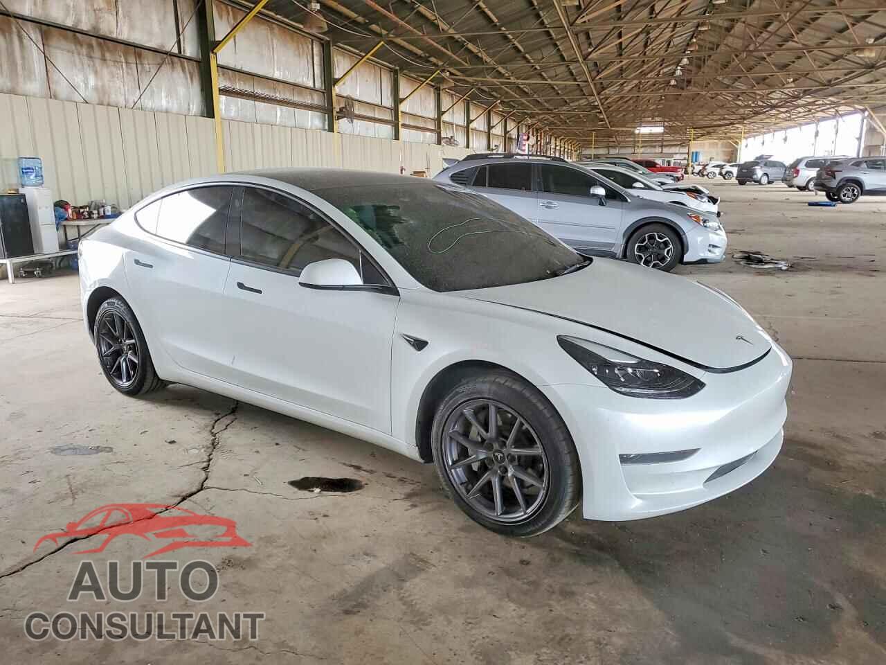 TESLA MODEL 3 2023 - 5YJ3E1EA0PF484723