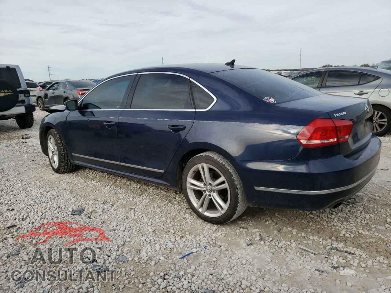 VOLKSWAGEN PASSAT 2015 - 1VWBS7A38FC014303