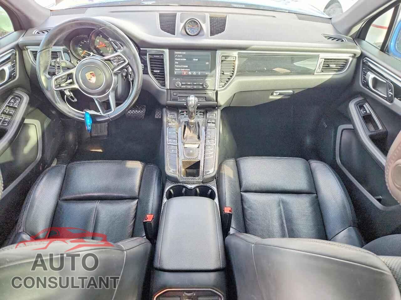 PORSCHE MACAN 2017 - WP1AA2A50HLB01331