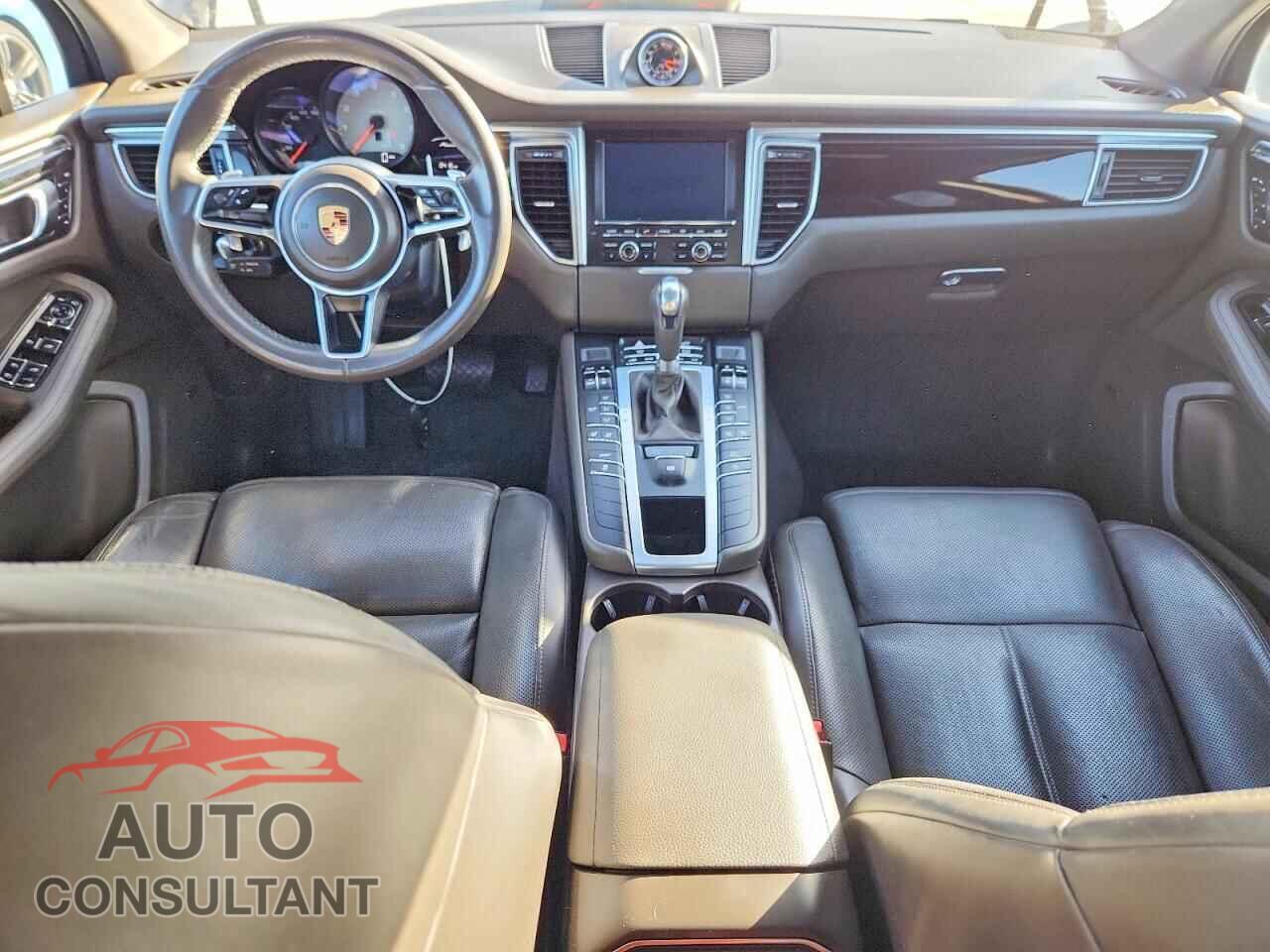 PORSCHE MACAN 2016 - WP1AB2A55GLB54246