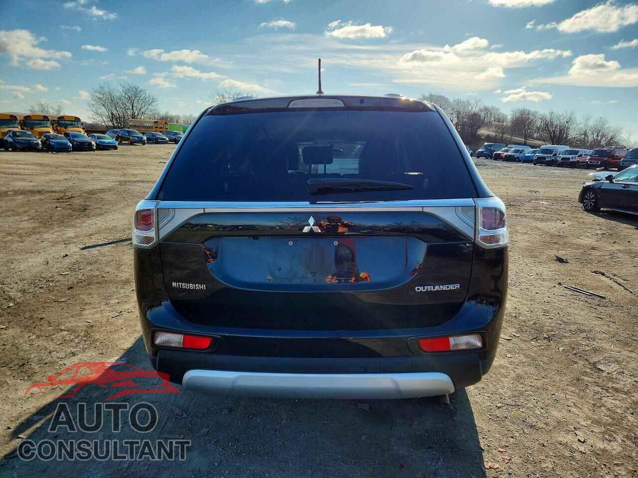 MITSUBISHI OUTLANDER 2015 - JA4AZ3A33FZ006958