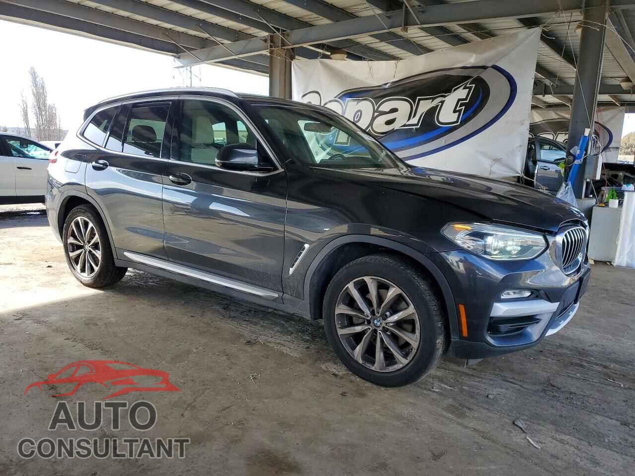 BMW X3 2019 - 5UXTR9C59KLE19692
