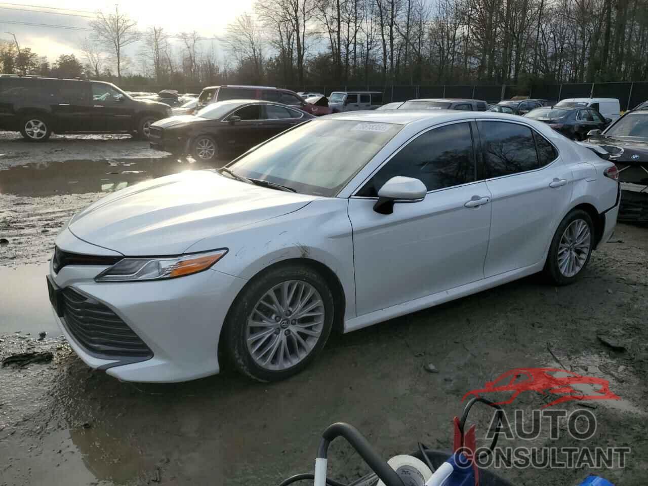 TOYOTA CAMRY 2019 - 4T1B11HK6KU707175