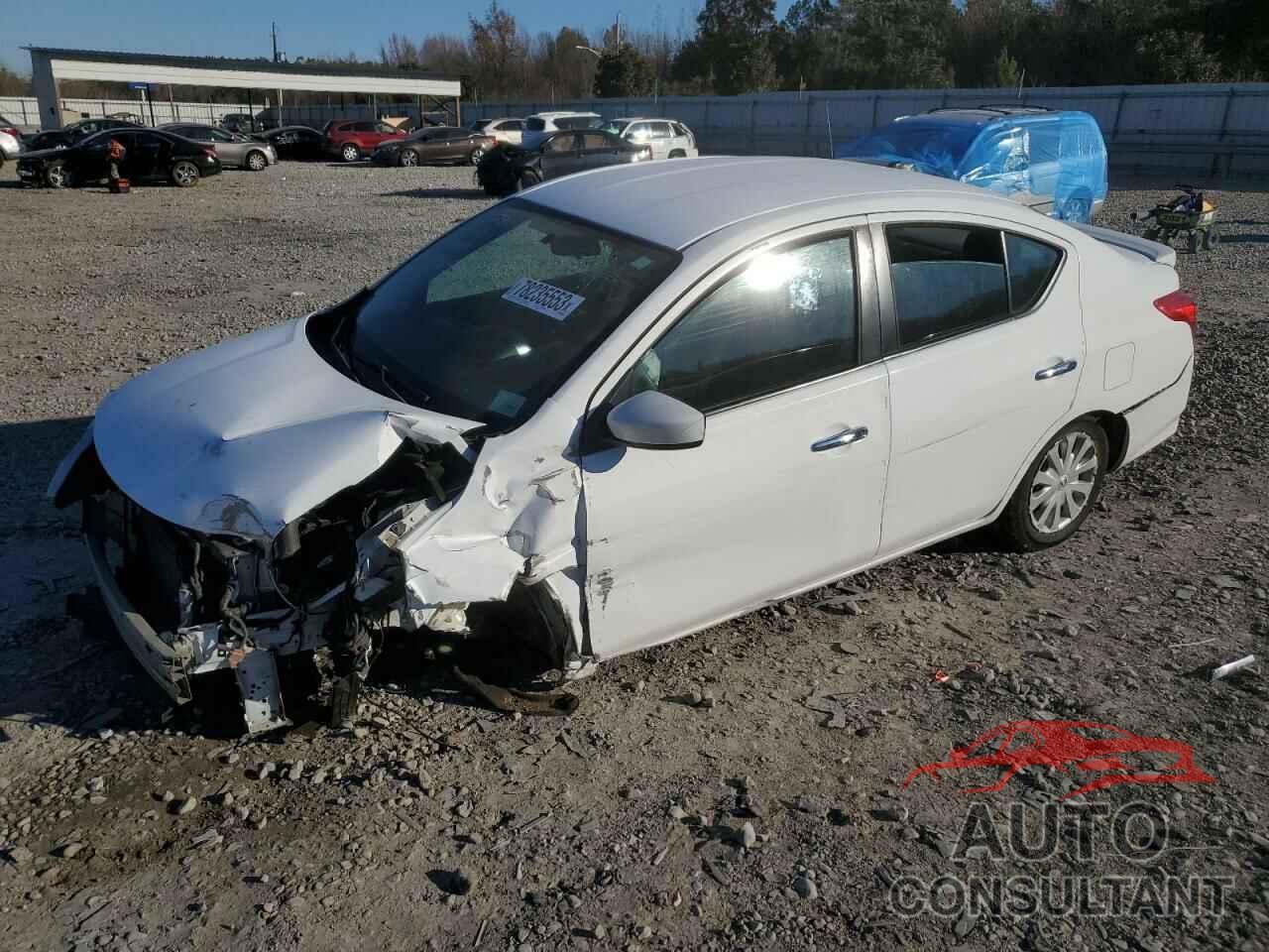 NISSAN VERSA 2018 - 3N1CN7AP1JL879065