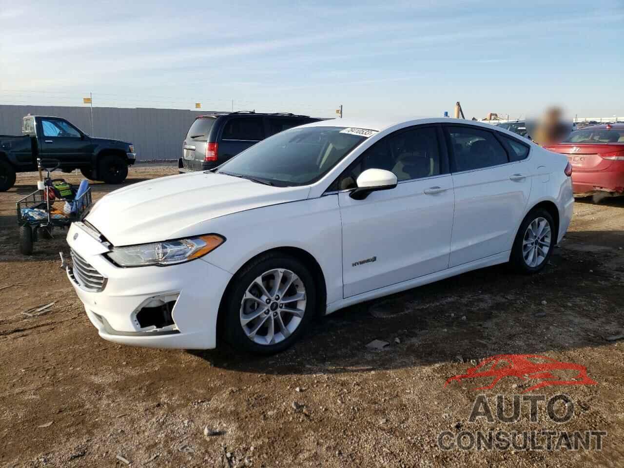 FORD FUSION 2019 - 3FA6P0LU8KR256657