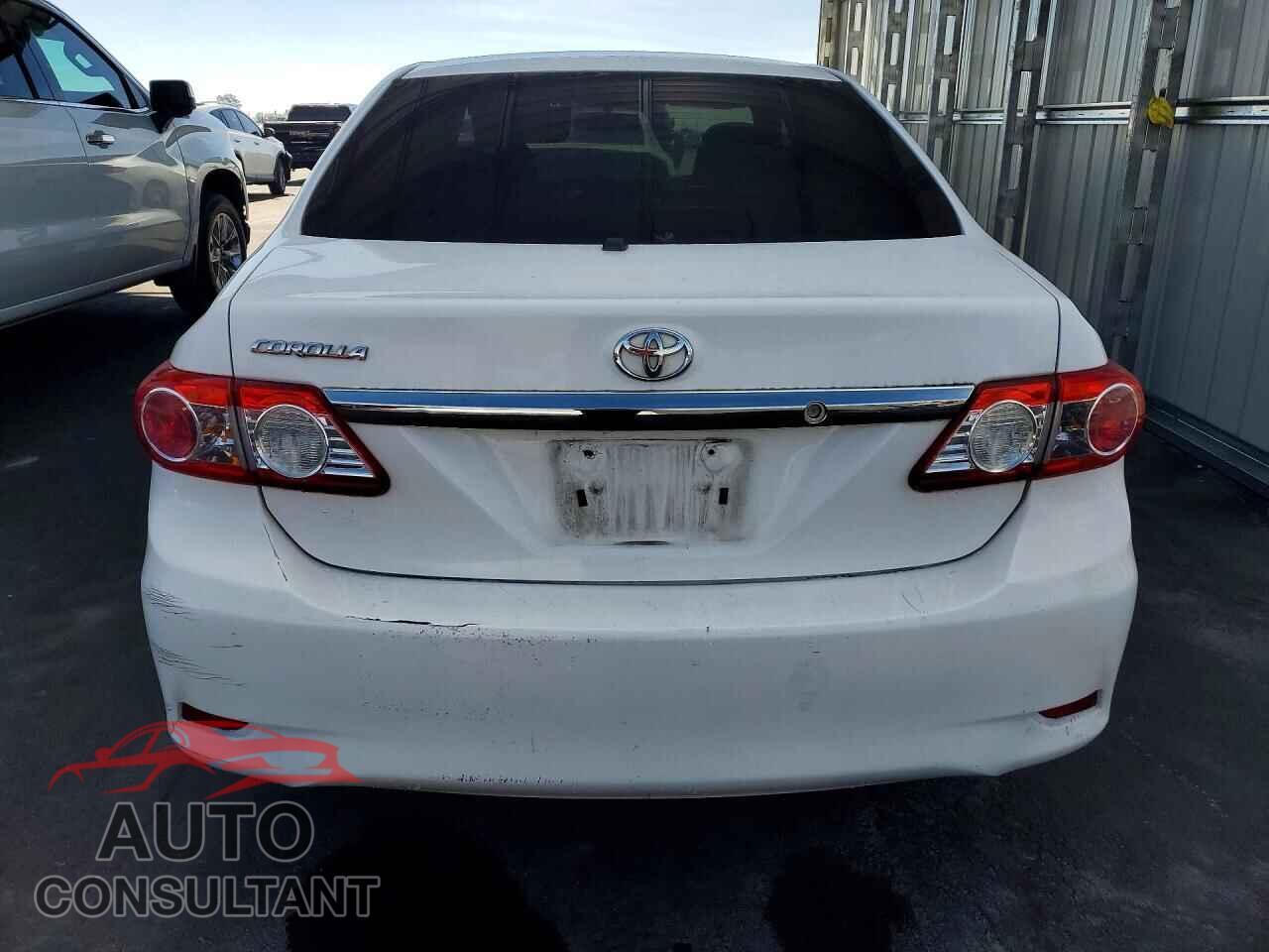 TOYOTA COROLLA 2011 - 2T1BU4EE5BC730309