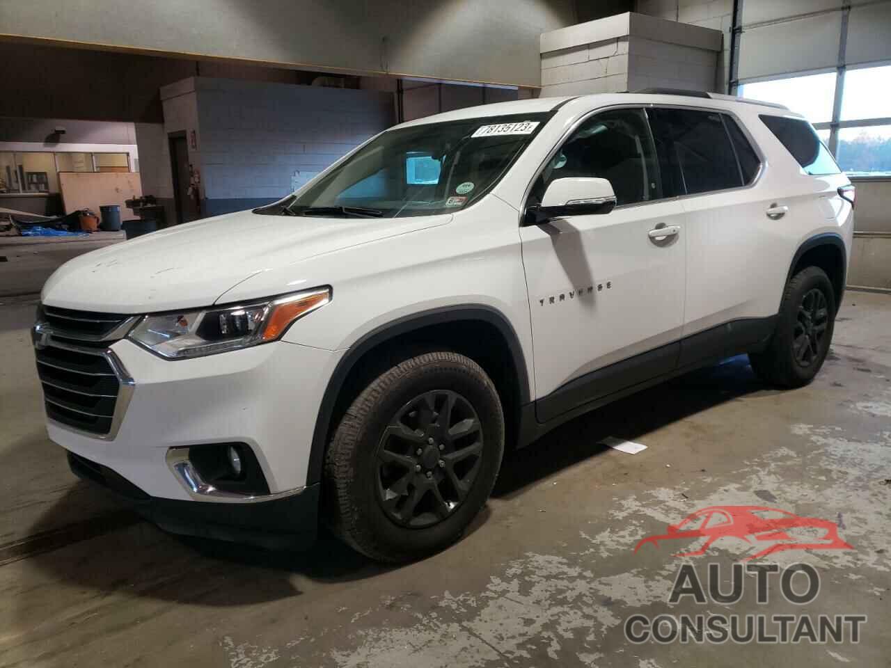 CHEVROLET TRAVERSE 2018 - 1GNERGKW0JJ164132