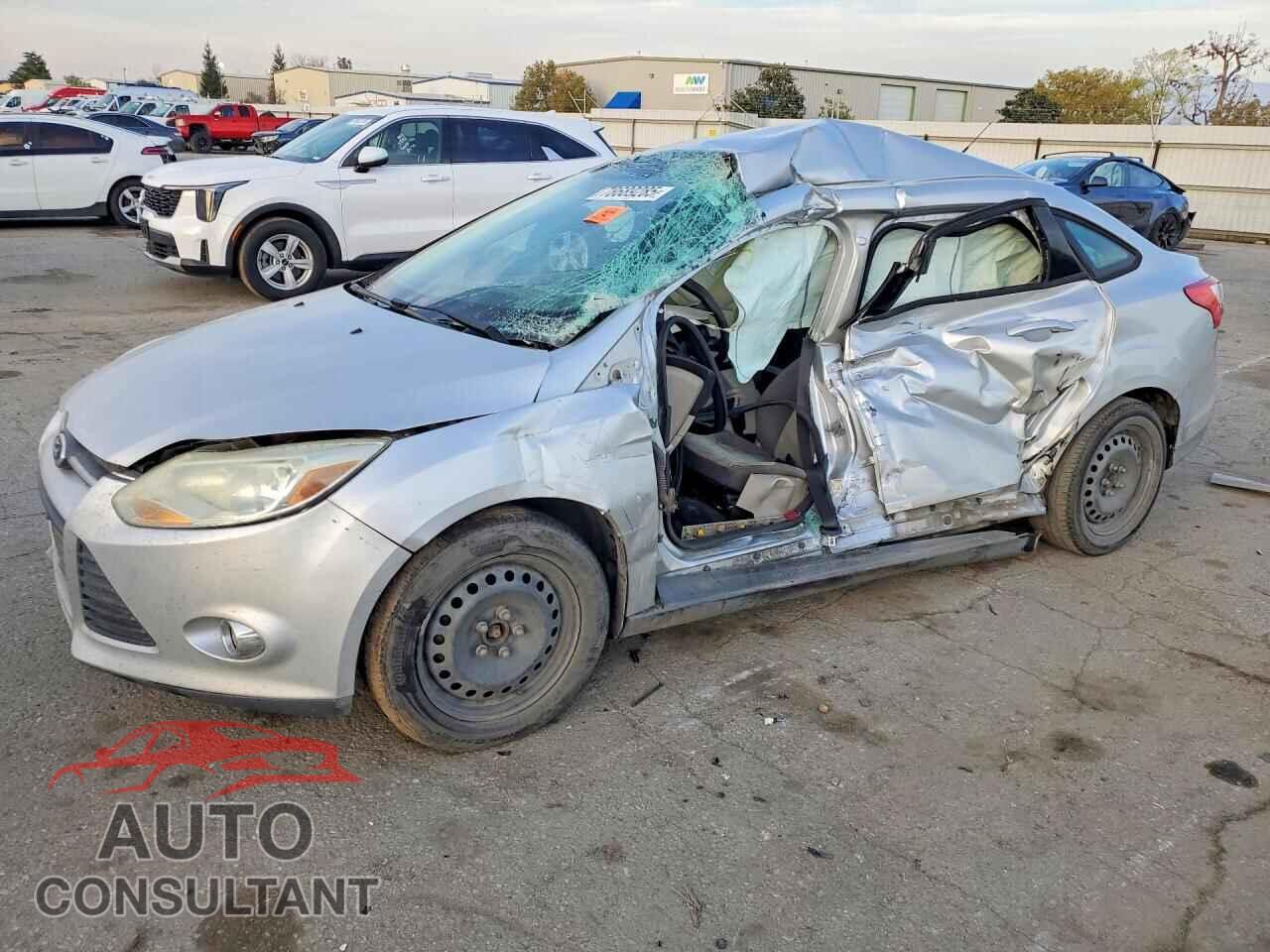 FORD FOCUS 2012 - 1FAHP3F28CL456720