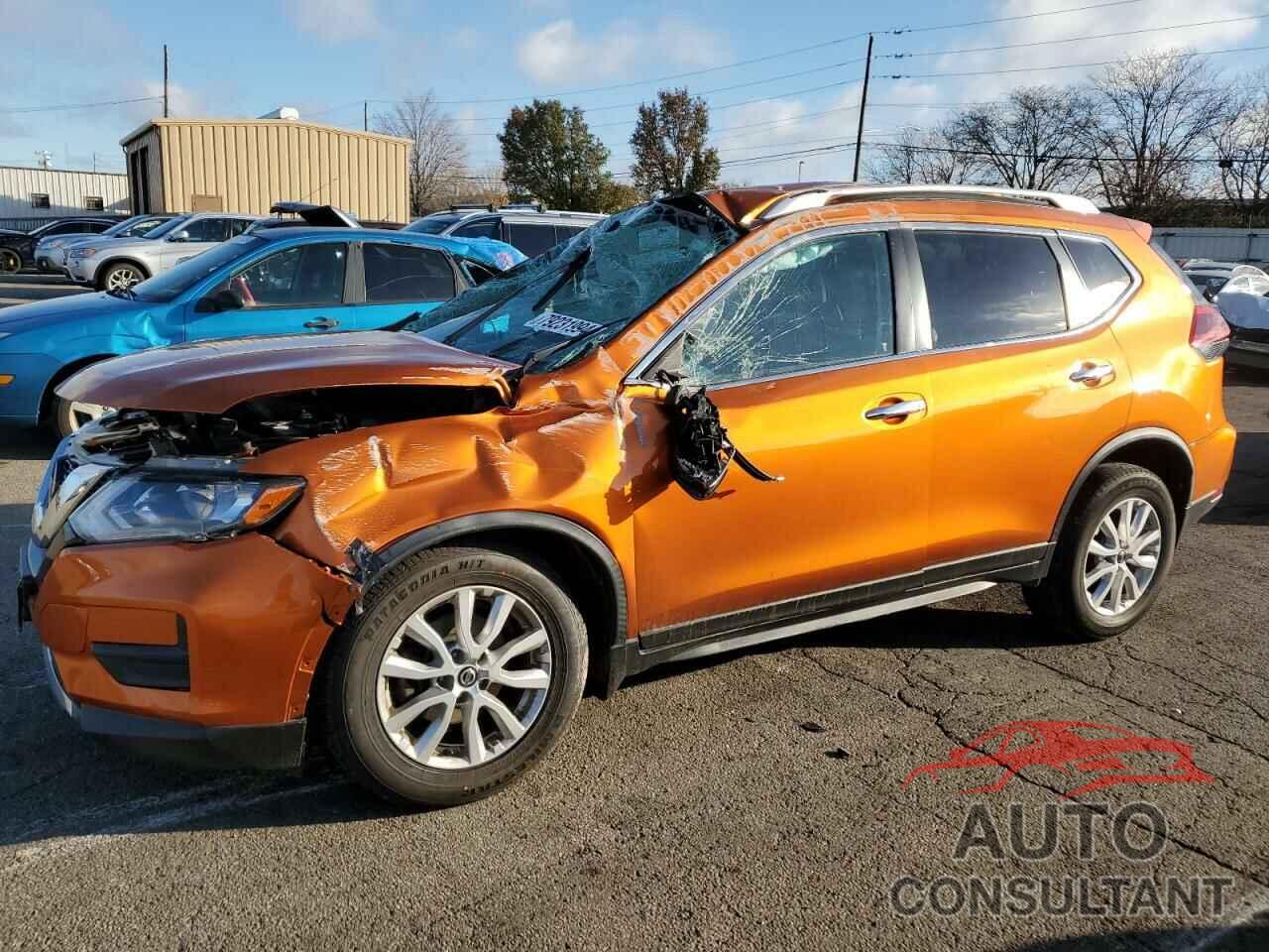NISSAN ROGUE 2018 - JN8AT2MV7JW344019