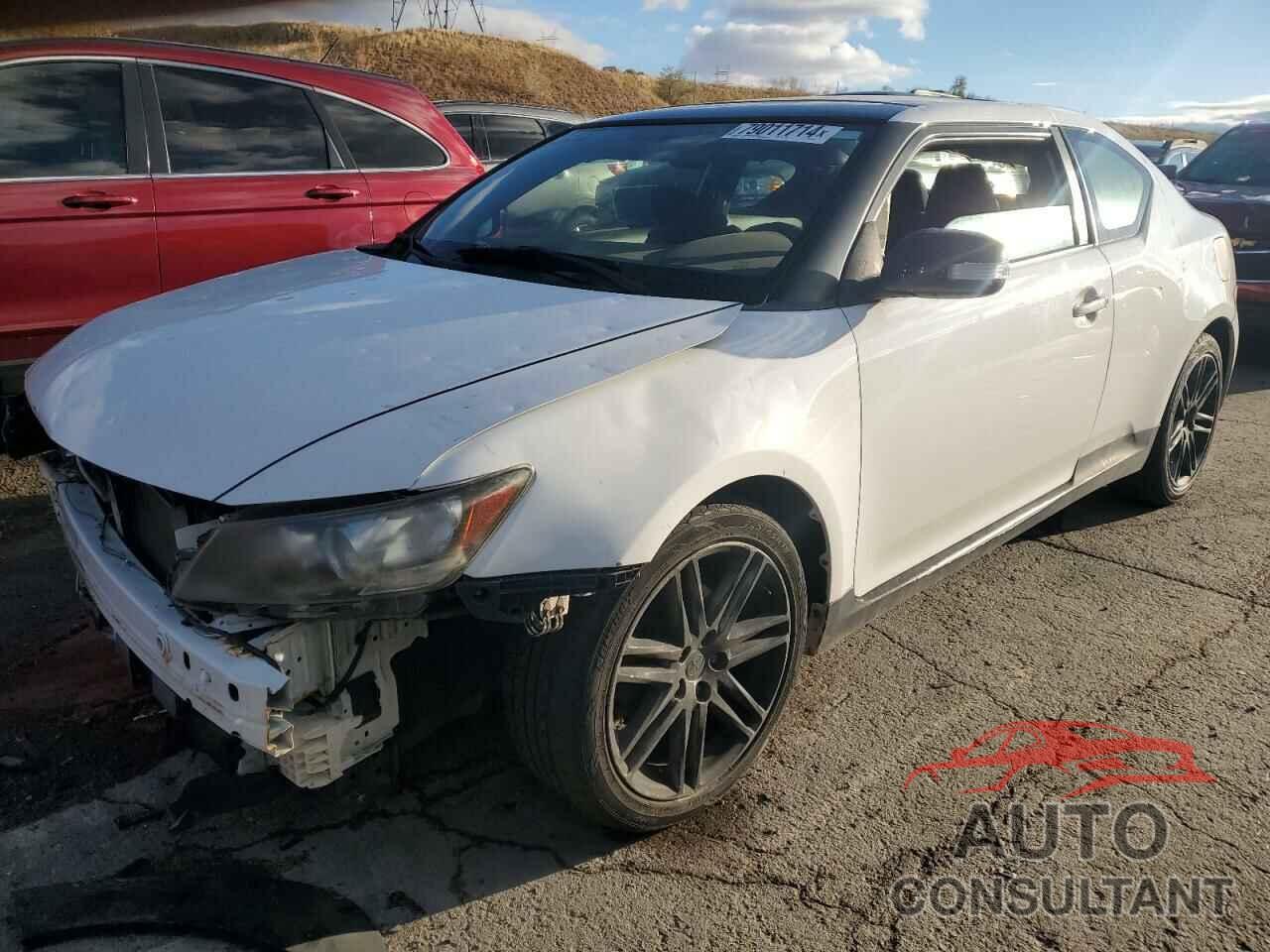TOYOTA SCION 2012 - JTKJF5C78C3042324