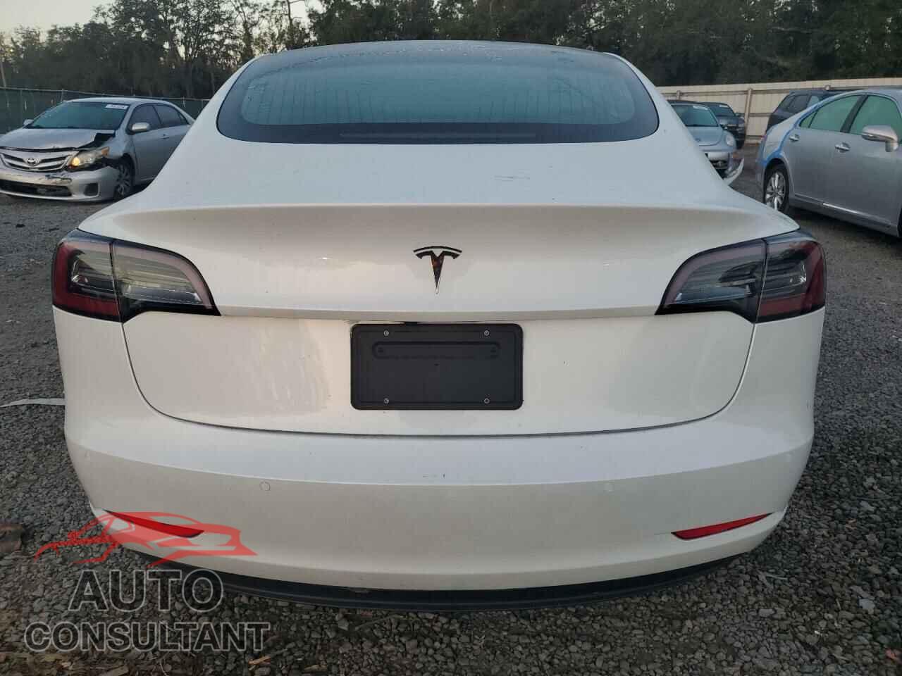 TESLA MODEL 3 2020 - 5YJ3E1EA0LF476714