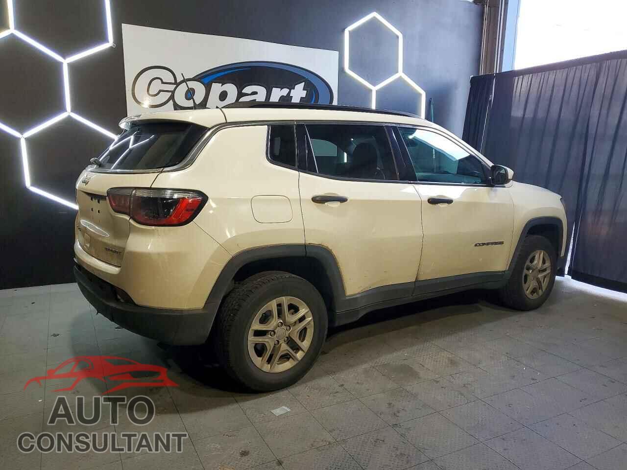 JEEP COMPASS 2020 - 3C4NJDAB2LT256495