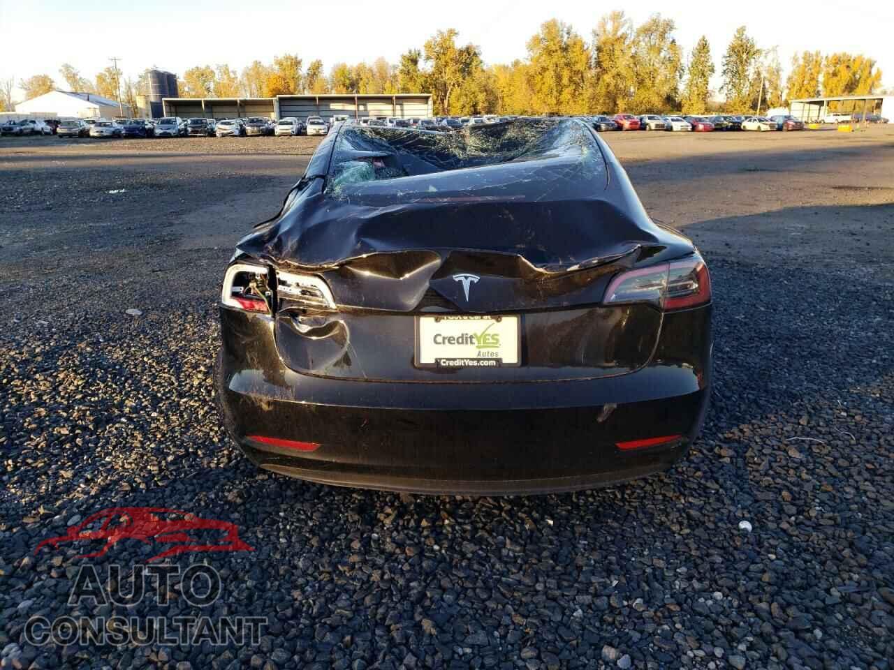 TESLA MODEL 3 2023 - 5YJ3E1EA4PF453183