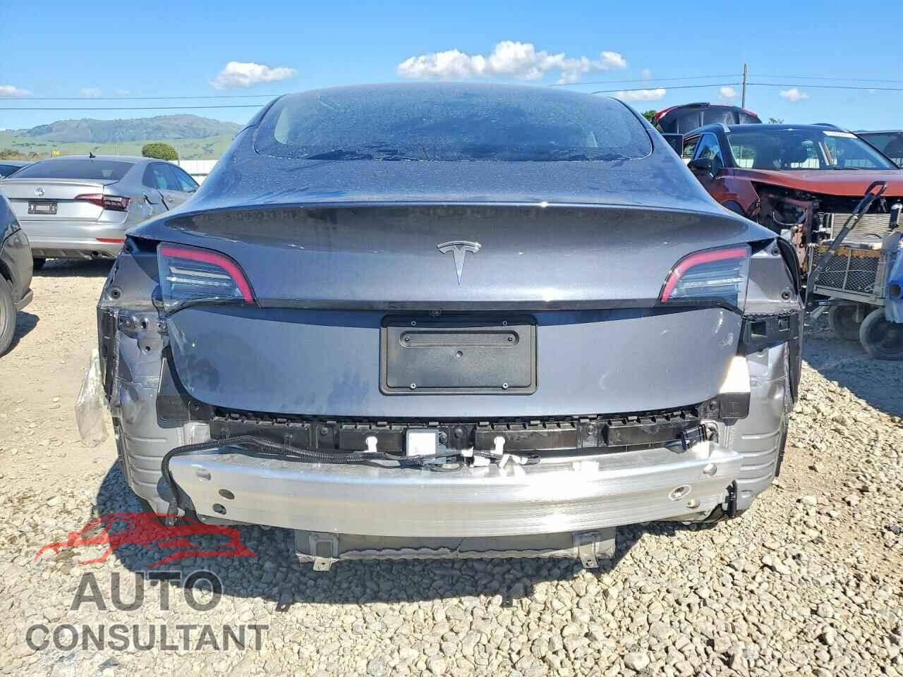 TESLA MODEL 3 2023 - 5YJ3E1EA0PF459112