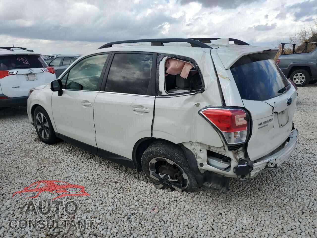 SUBARU FORESTER 2017 - JF2SJARC4HH423803