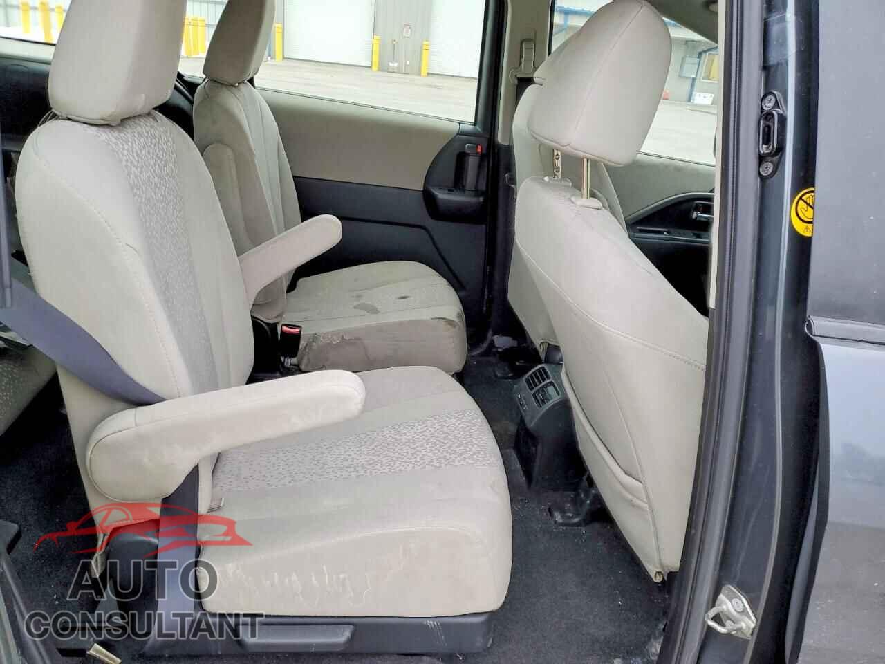 MAZDA 5 2012 - JM1CW2CL2C0141623