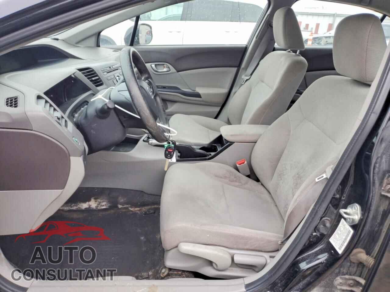 HONDA CIVIC 2012 - 2HGFB2F55CH610108
