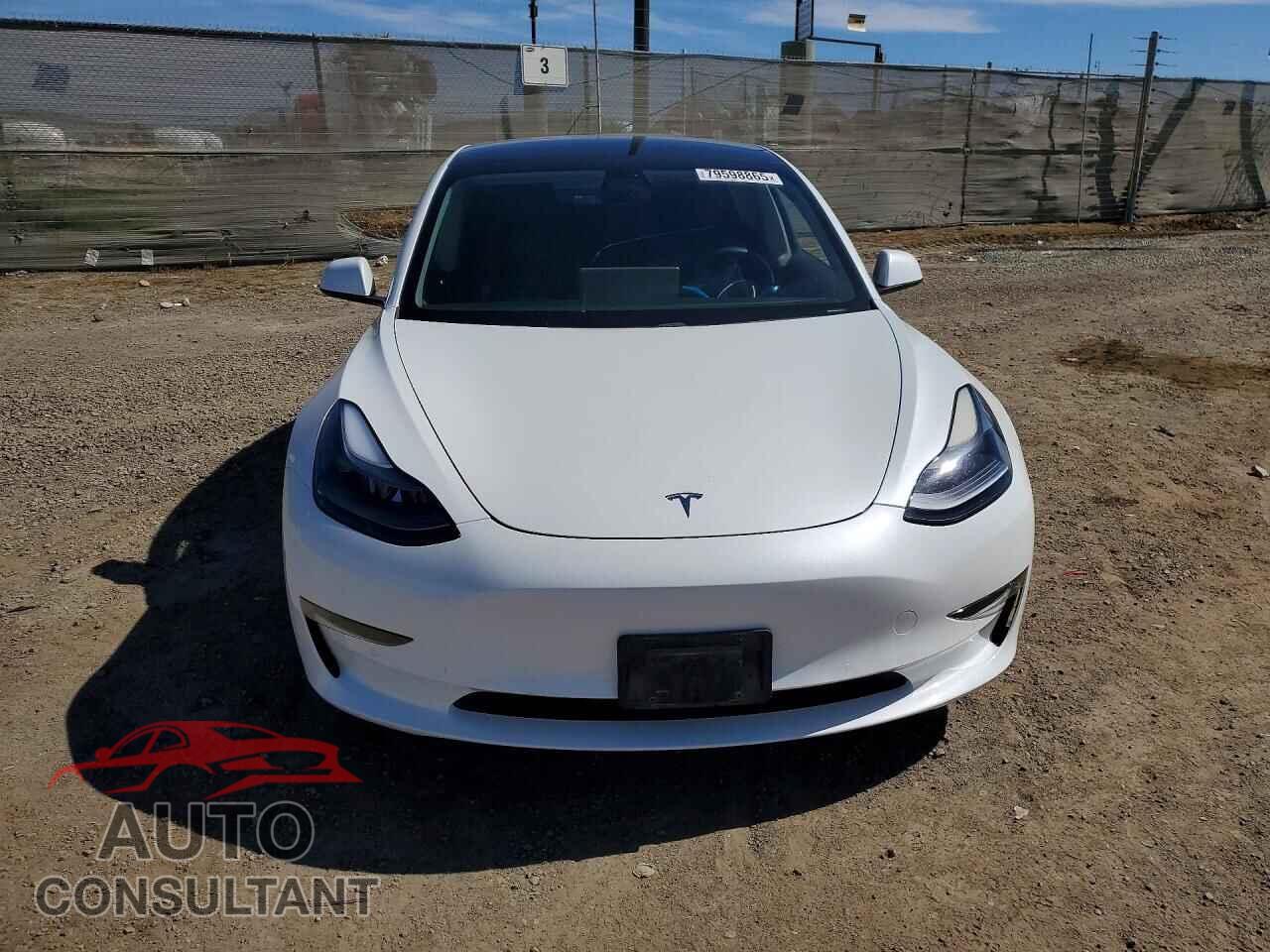 TESLA MODEL 3 2021 - 5YJ3E1EBXMF003834