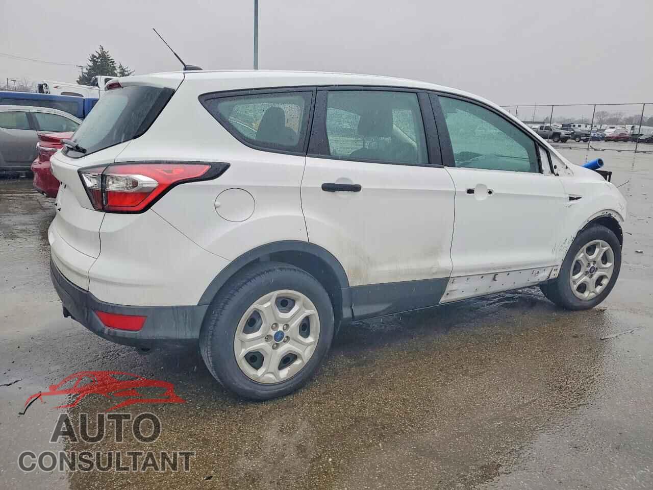 FORD ESCAPE 2017 - 1FMCU0F79HUB94419