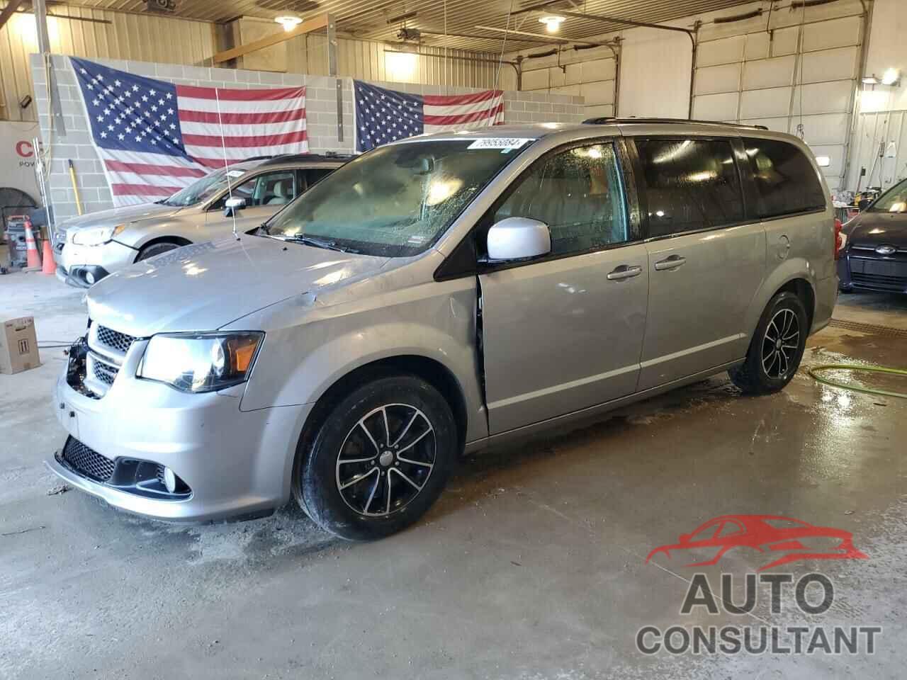 DODGE CARAVAN 2018 - 2C4RDGEG9JR342600