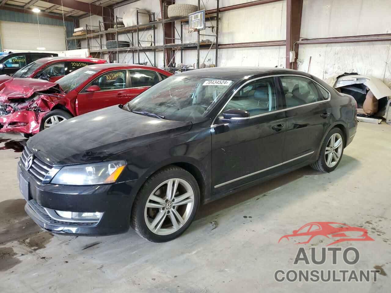 VOLKSWAGEN PASSAT 2014 - 1VWCN7A33EC049423