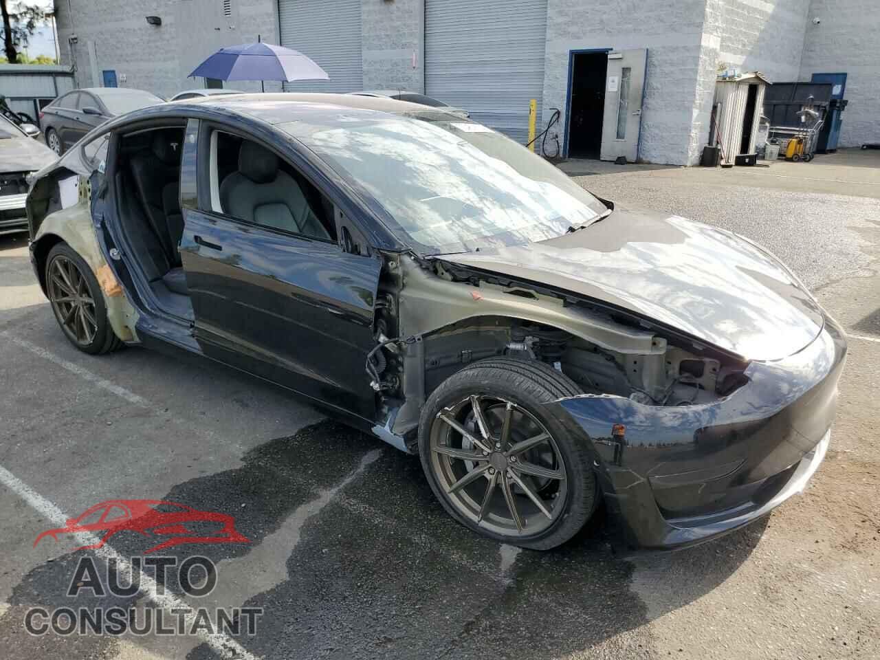 TESLA MODEL 3 2018 - 5YJ3E1EA1JF013932