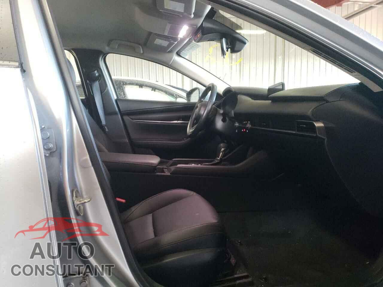 MAZDA 3 2020 - JM1BPACL6L1172600
