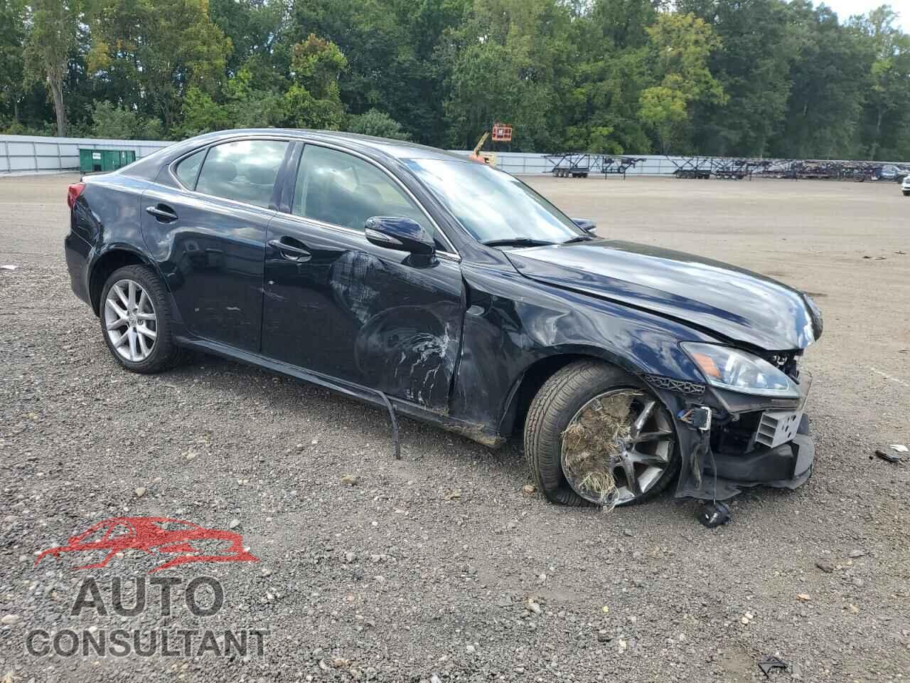 LEXUS IS 2012 - JTHCF5C26C5056679