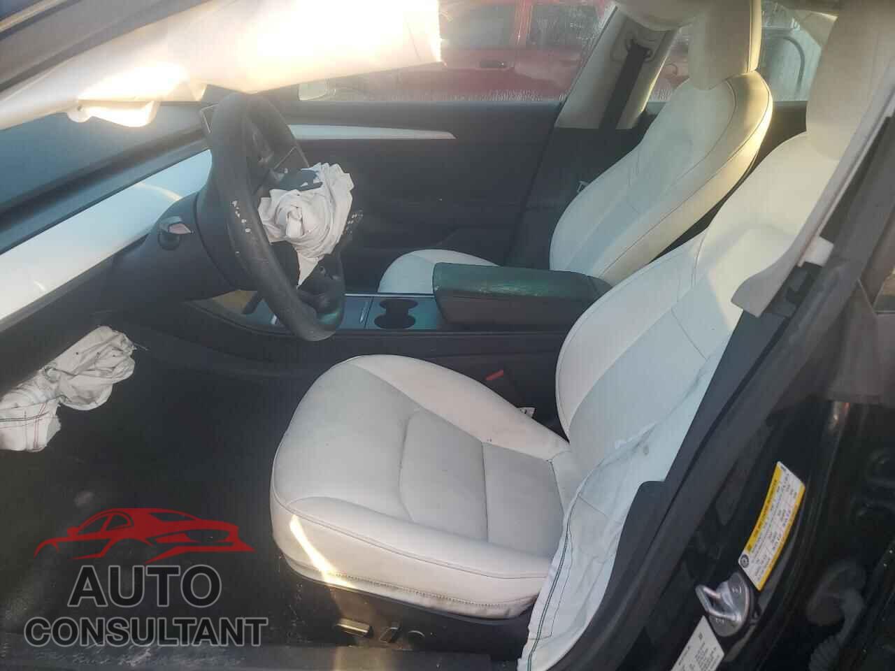 TESLA MODEL 3 2021 - 5YJ3E1EA7MF989685