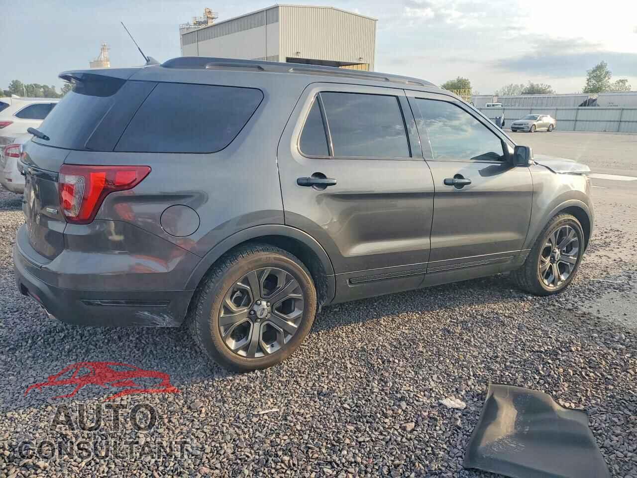 FORD EXPLORER 2018 - 1FM5K8GT8JGB88513