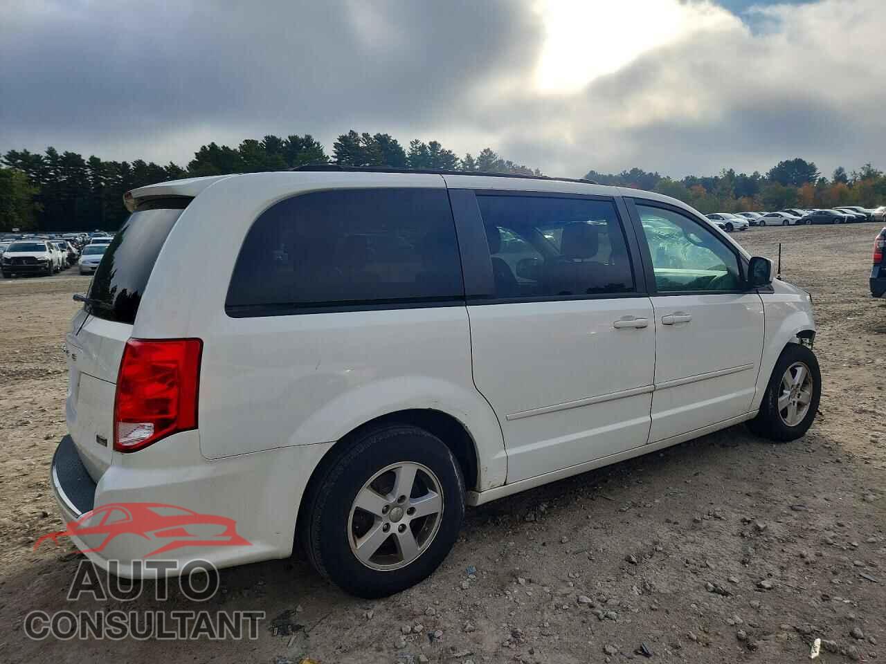 DODGE CARAVAN 2011 - 2D4RN3DG1BR639047