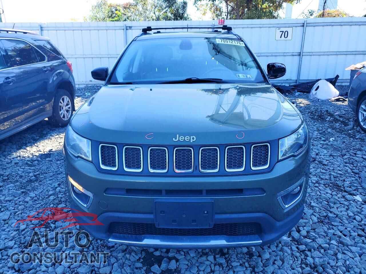 JEEP COMPASS 2017 - 3C4NJDCB4HT642100