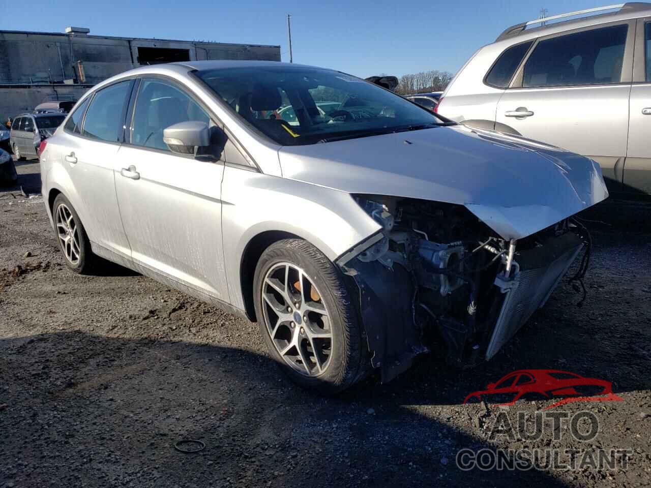 FORD FOCUS 2018 - 1FADP3H28JL271124