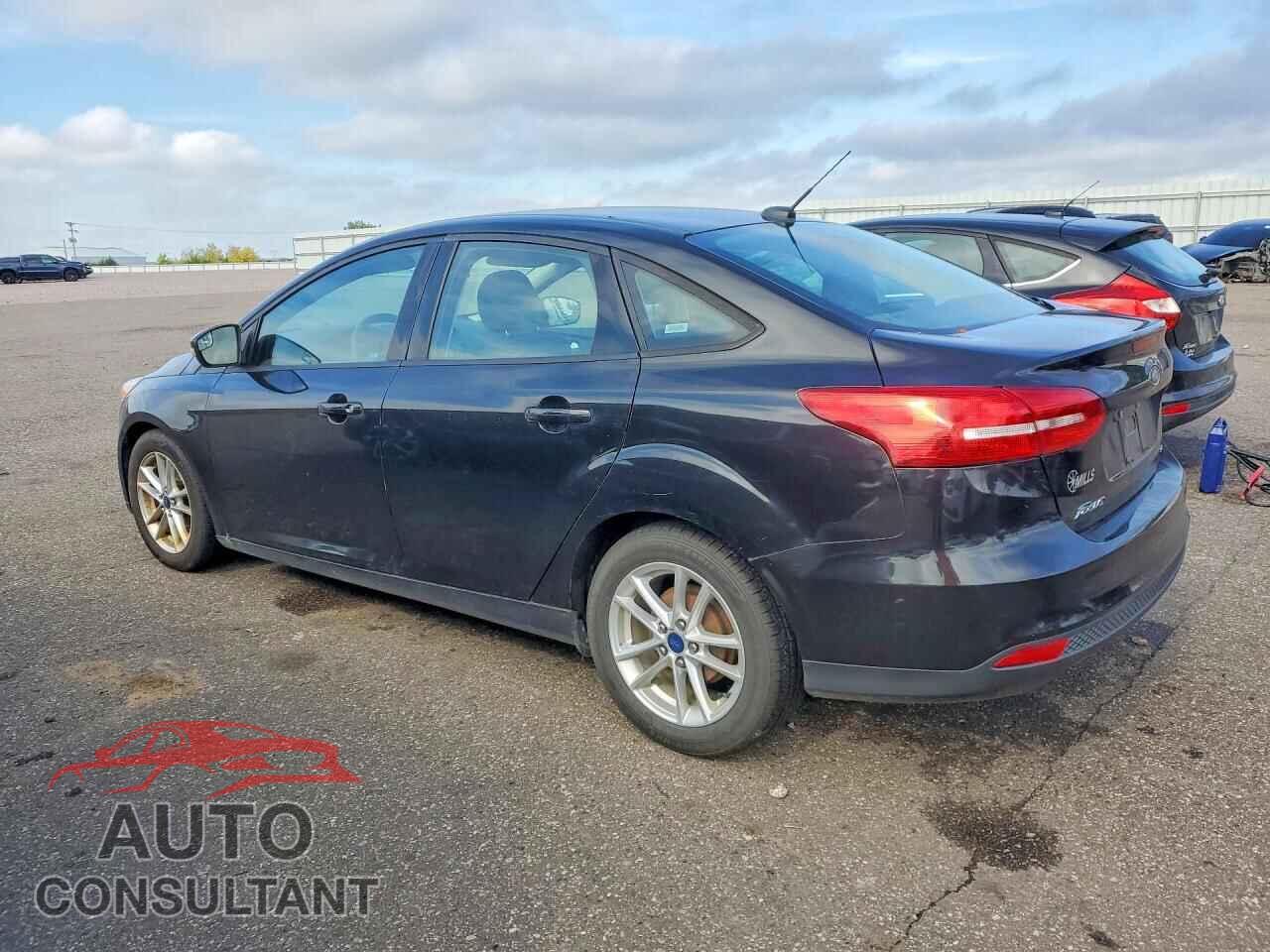 FORD FOCUS 2015 - 1FADP3F22FL319677