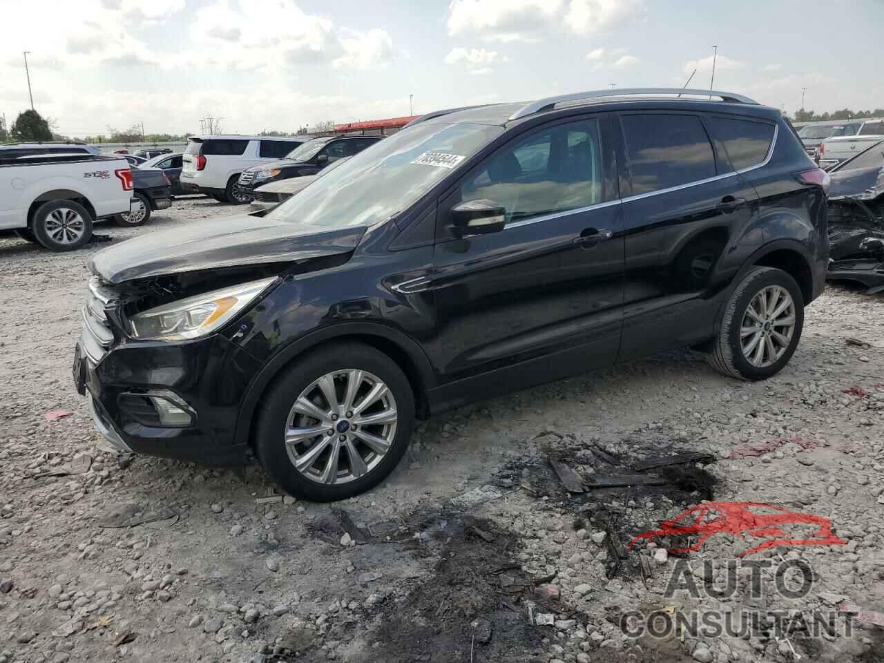 FORD ESCAPE 2017 - 1FMCU0JD5HUE95217
