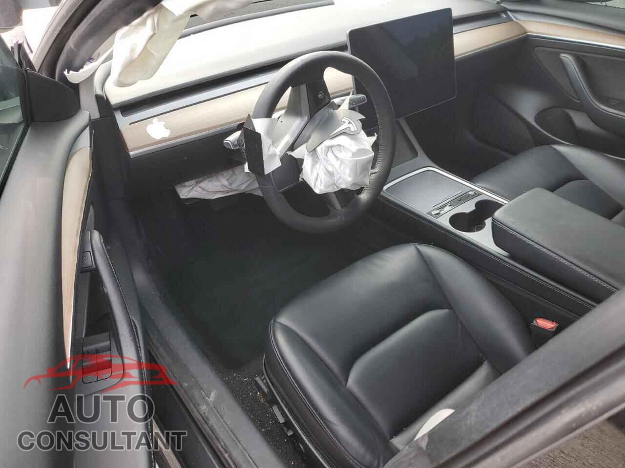 TESLA MODEL 3 2021 - 5YJ3E1EA8MF097462