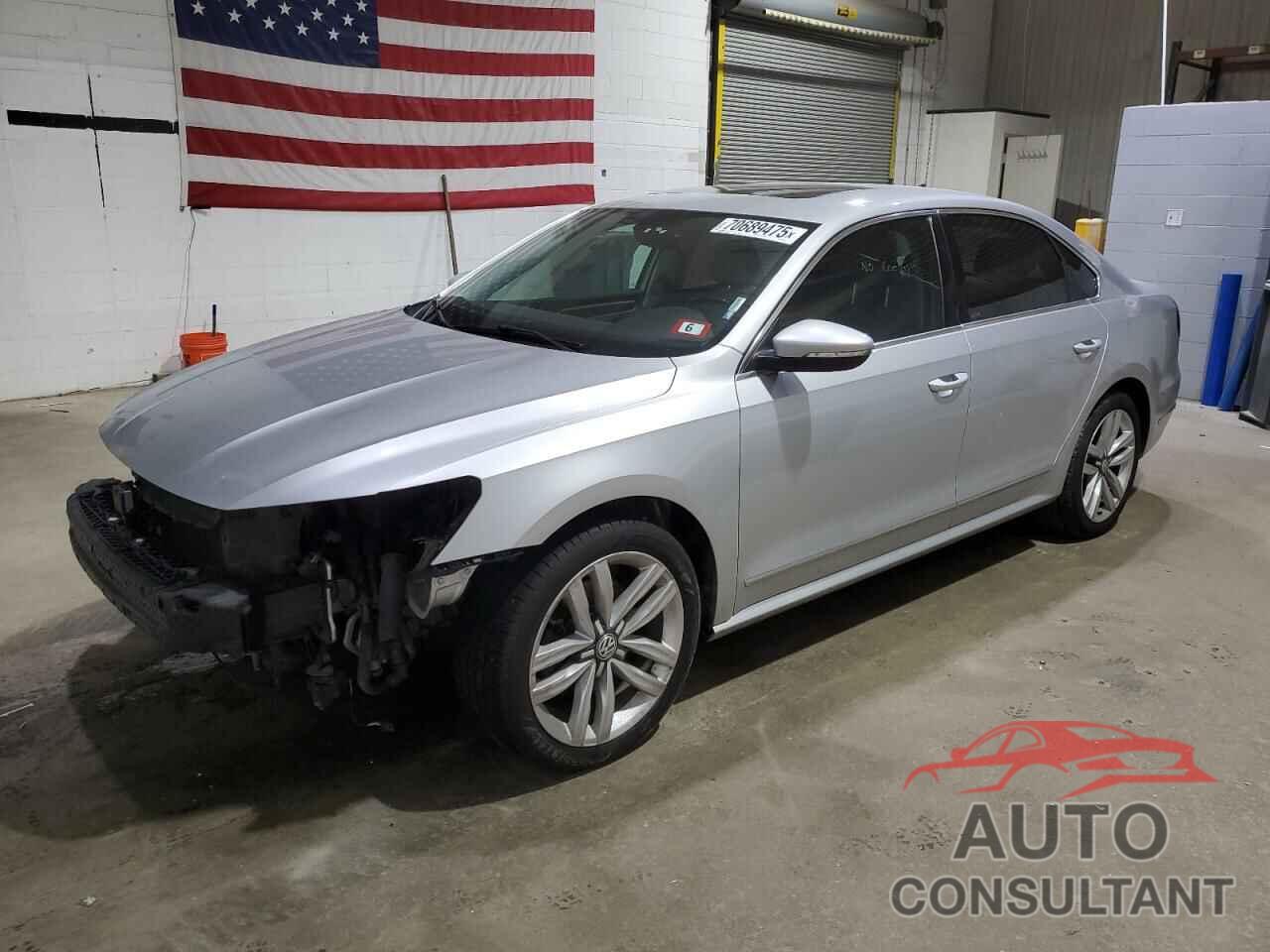 VOLKSWAGEN PASSAT 2017 - 1VWGT7A35HC009923