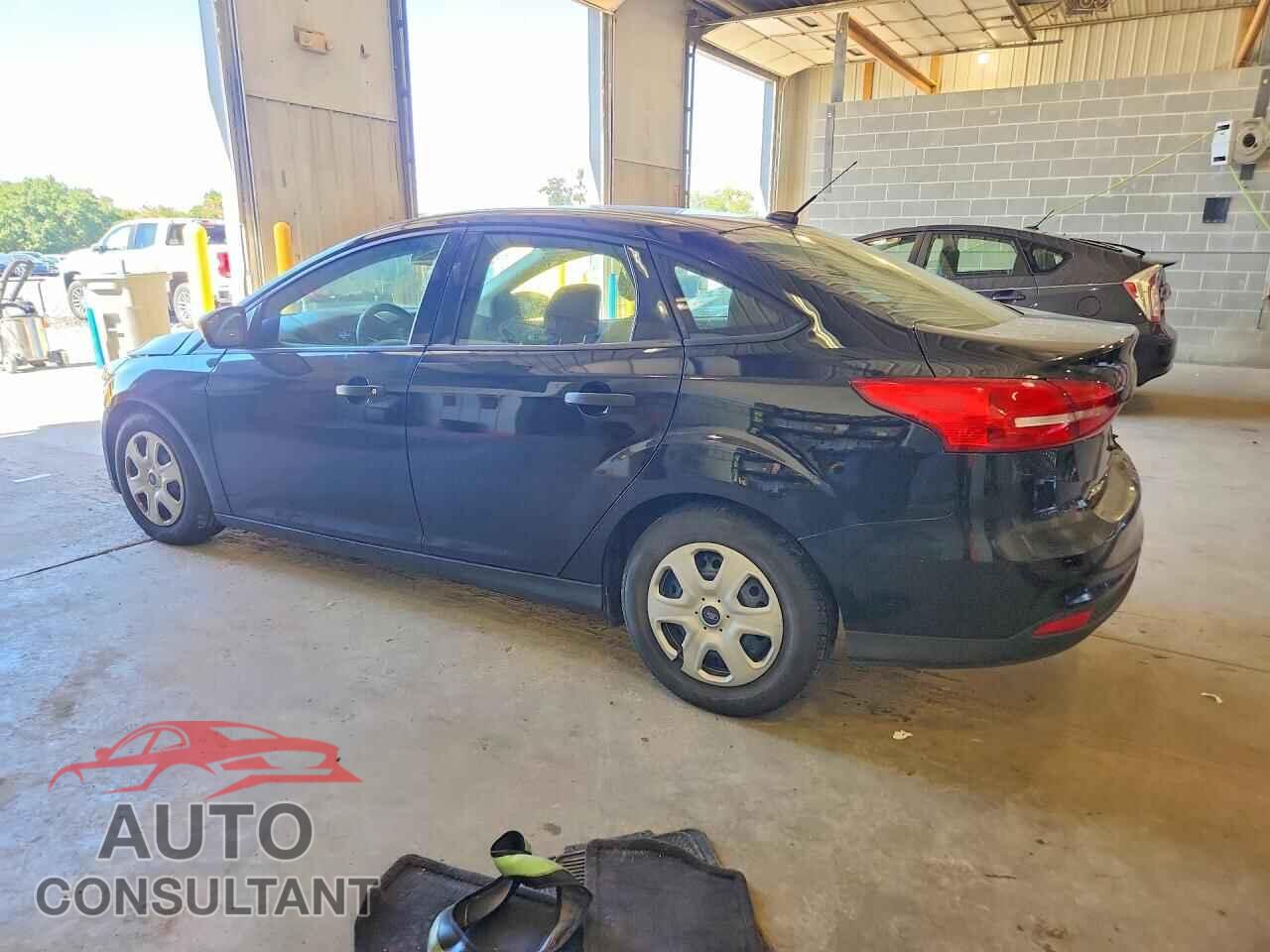 FORD FOCUS 2016 - 1FADP3E23GL405146