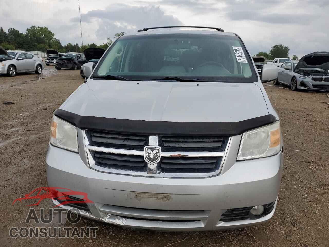 DODGE CARAVAN 2010 - 2D4RN5D18AR261427