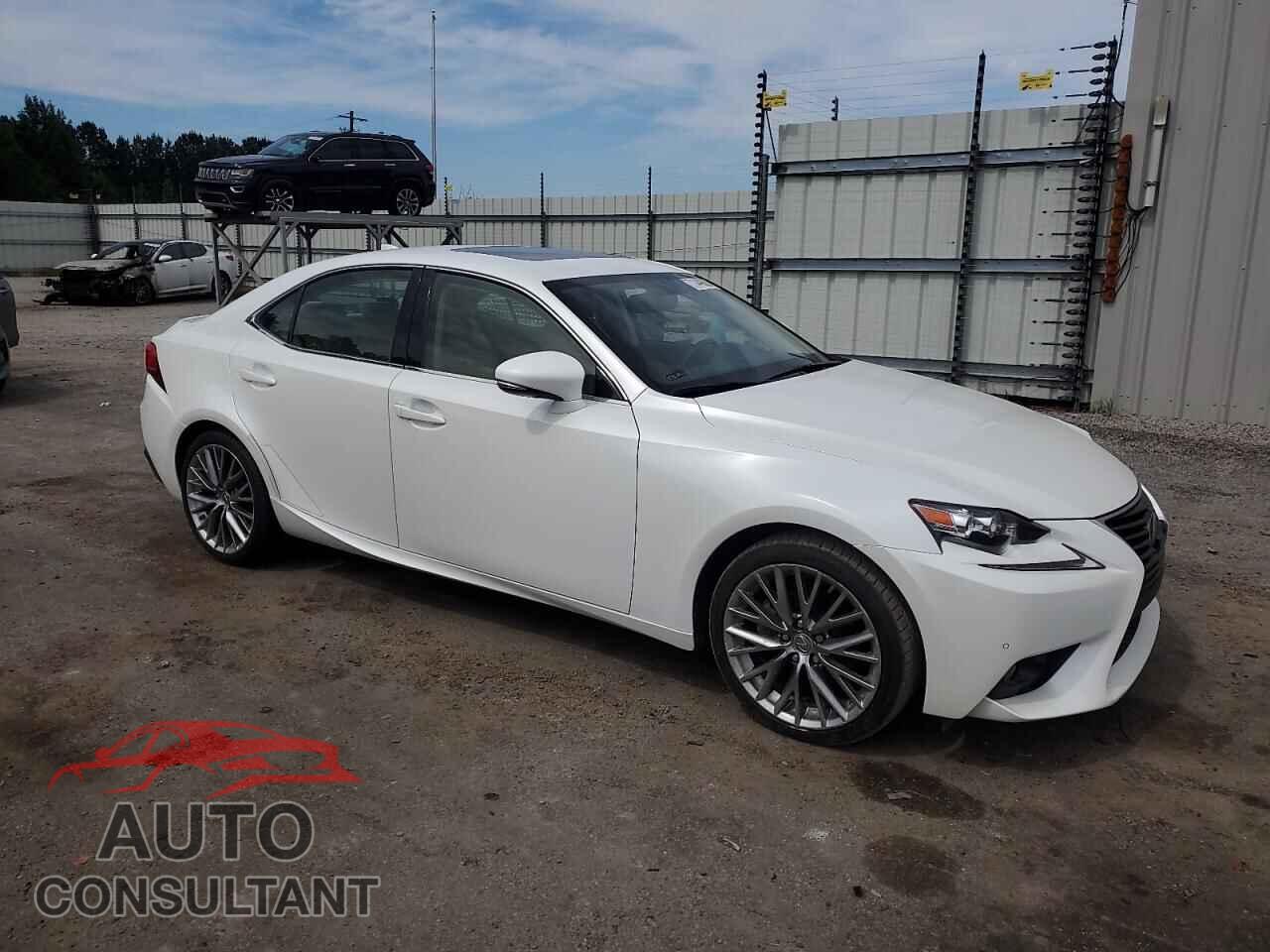 LEXUS IS 2014 - JTHBF1D20E5006947