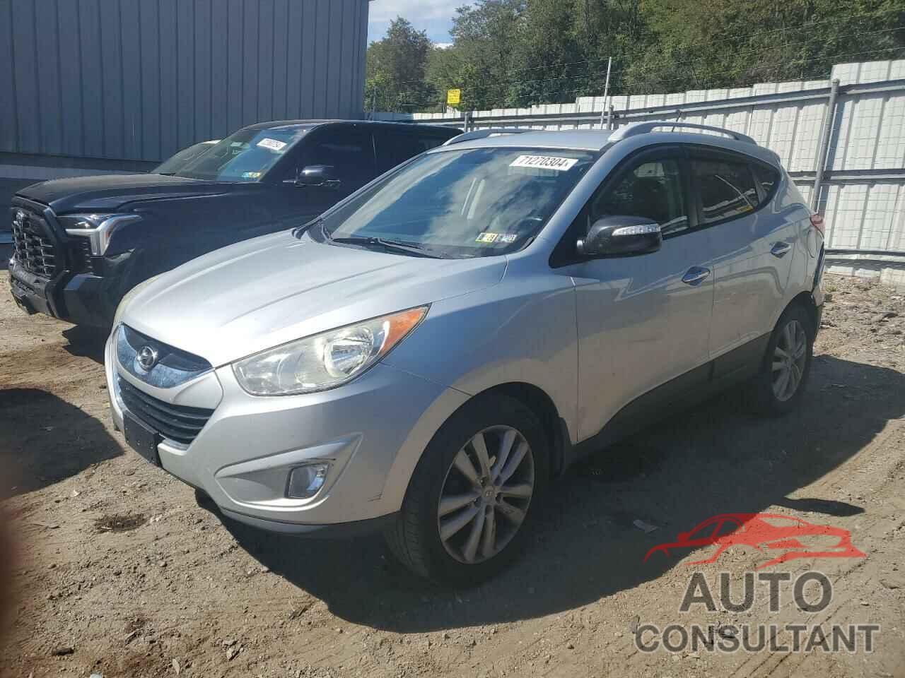 HYUNDAI TUCSON 2011 - KM8JU3ACXBU128417
