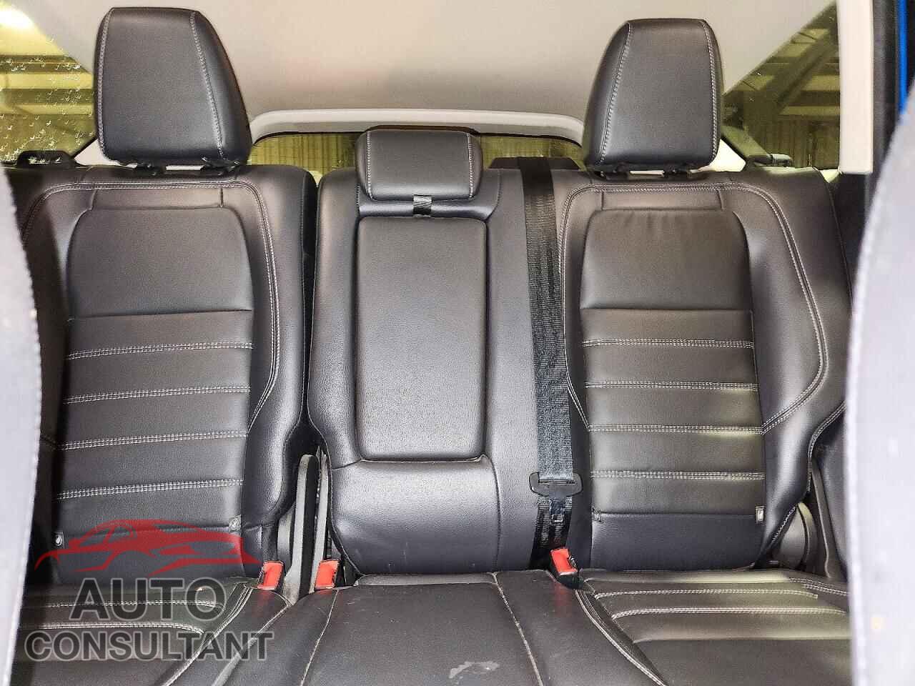 FORD ESCAPE 2019 - 1FMCU9J99KUC49200